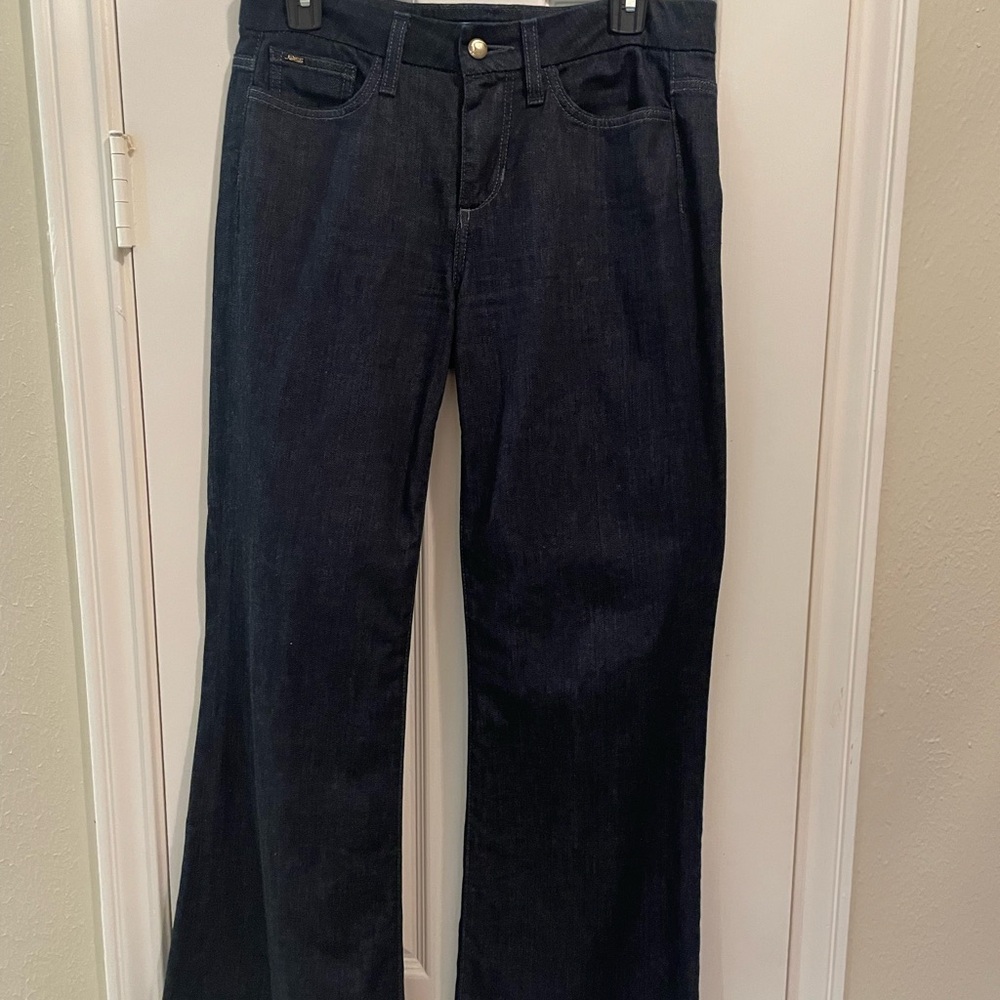 Joe’s Jeans dark wash wide leg jeans waist 28”inseam 29” excellent condition